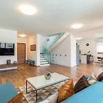 Holiday home Roma Pula