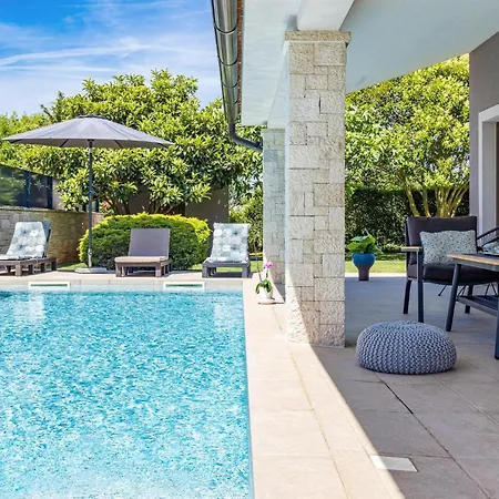 Roma Holiday home *
