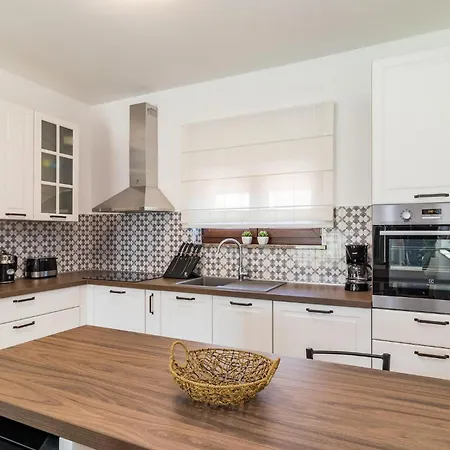 Roma Holiday home *