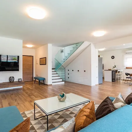 Holiday home Roma Pula